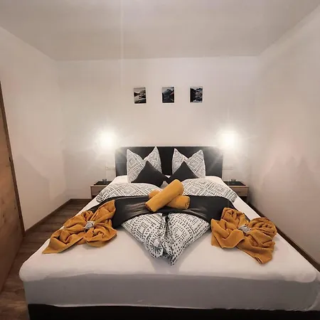 Апартаменты Ferienglueck,