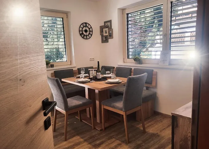 Ferienglueck, * Finkenberg