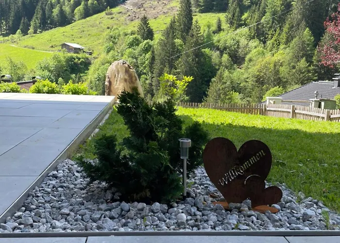 Ferienglueck, * פינקנברג