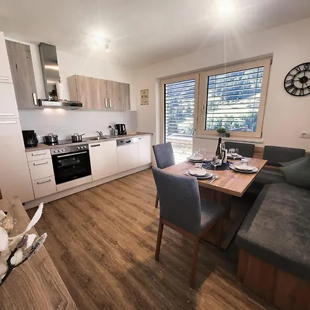 Ferienglueck, Apartament *